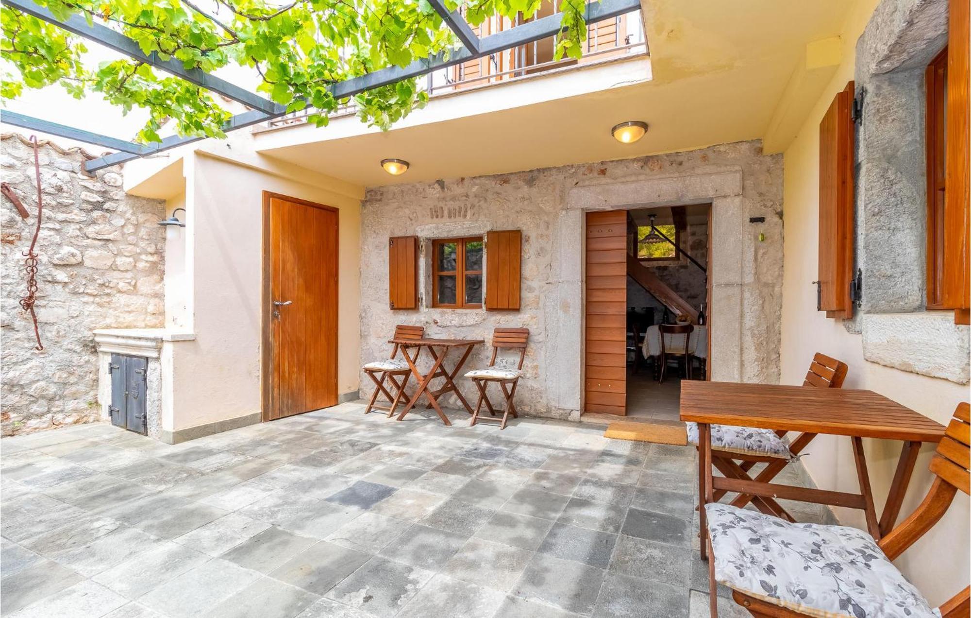 Stunning Home In Bribir With Wifi Екстер'єр фото